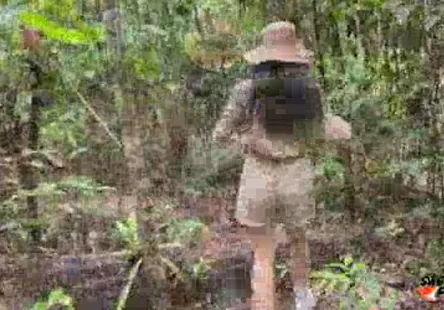 Une jeune fille sexy se fait baiser par un mec en chaleur.