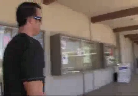 Yurizan beltran adore se faire baiser le cul par des mecs riches.