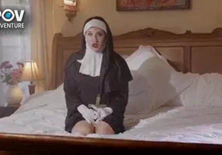 Une toute nouvelle fille reçoit le premier énorme visage quelle naura jamais eu