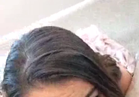 Une sale grand-mère se fait enculer jusquà la semaine prochaine par lami de son fils.